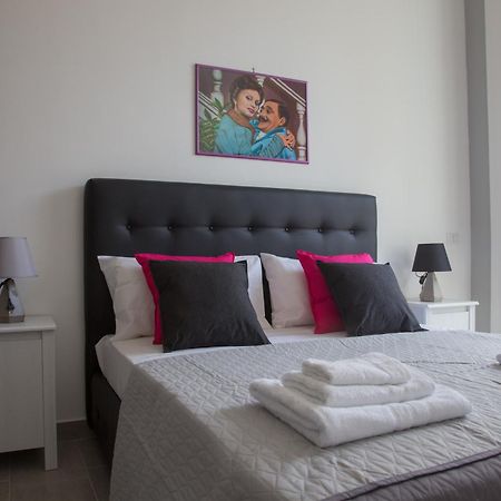 Vesuvius Luxury Suites Naples Exterior photo