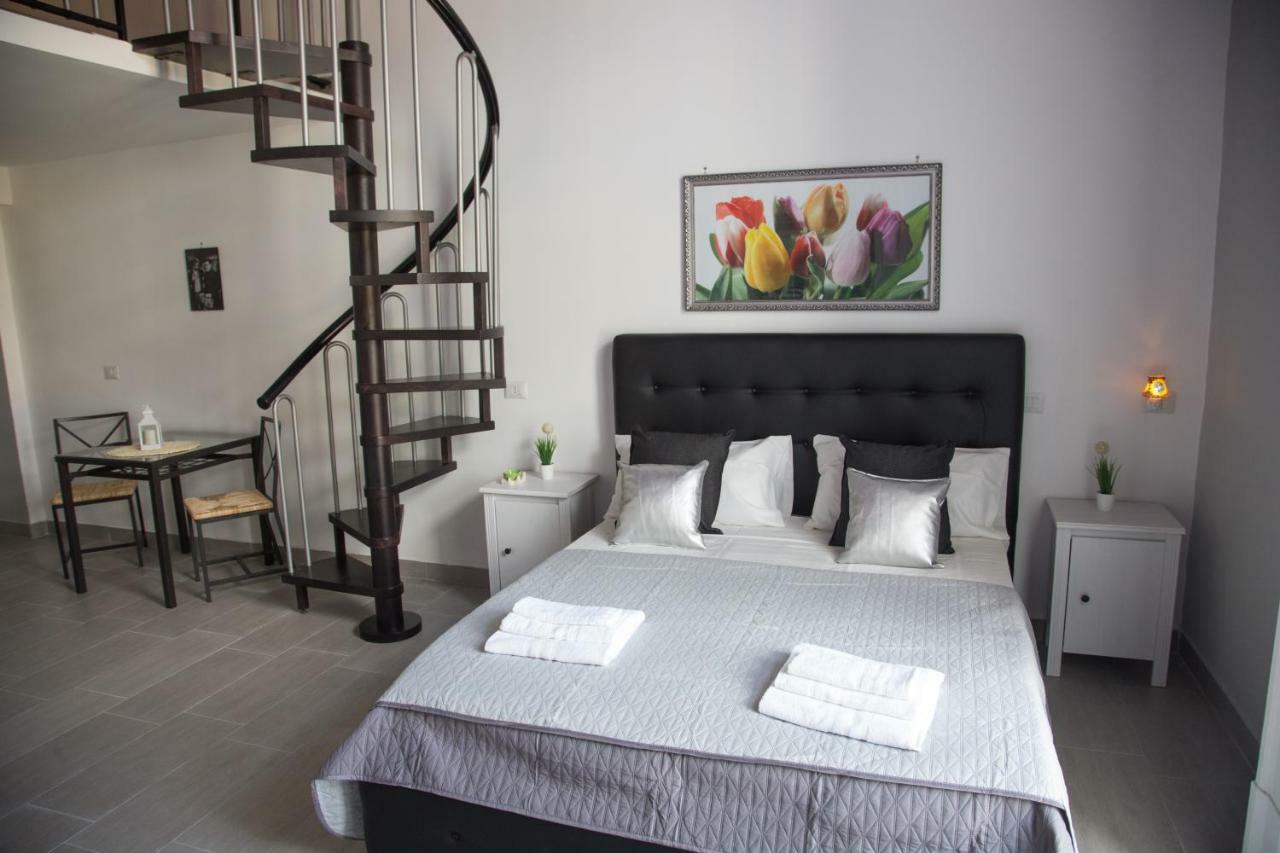Vesuvius Luxury Suites Naples Exterior photo