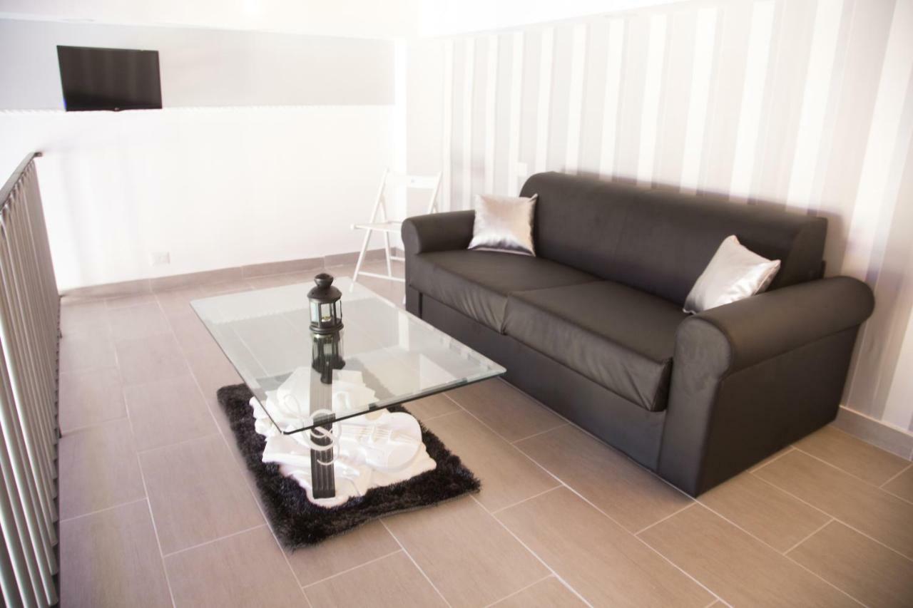 Vesuvius Luxury Suites Naples Exterior photo