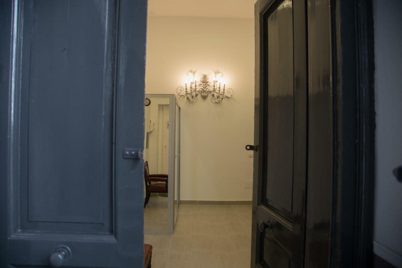 Vesuvius Luxury Suites Naples Exterior photo